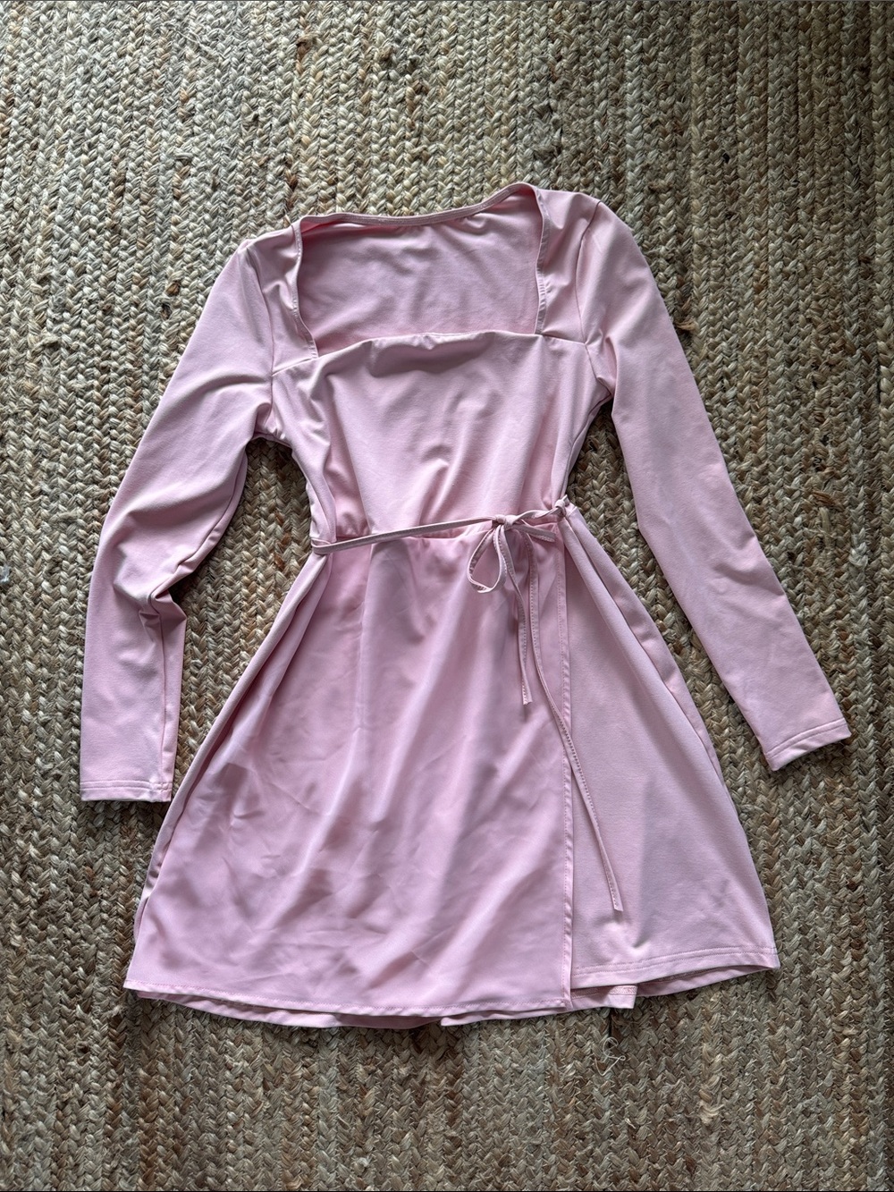 Women’s Long Sleeve Pink Wrap Dress
